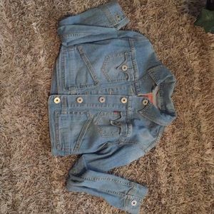 Levis Strauss jean jacket ( cropped)